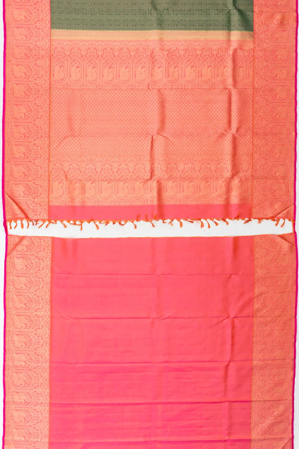 Kanchipuram Silk Zig Zag Lines Bottle Green Saree