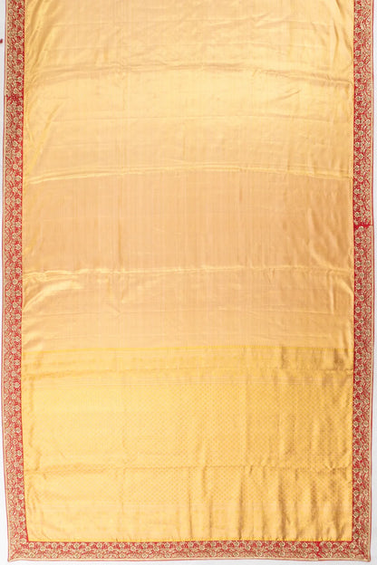 Kanchipuram Silk Tissue Diagonal Lines Gold Saree With Zardosi Border