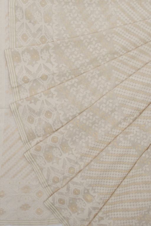 Masterpiece Dhakai Muslin Jamdani Cotton Off-White Saree